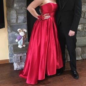 Red prom dress